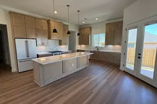 406 Hogans Pl, Meadowlakes, TX 78654 - Photo 3