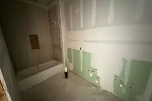 406 Hogans Pl, Meadowlakes, TX 78654 - Photo 15