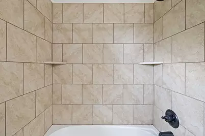 215 Maverick Circle, Horseshoe Bay, TX 78657 - Photo 23