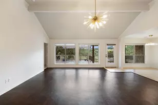 215 Maverick Circle, Horseshoe Bay, TX 78657 - Photo 5