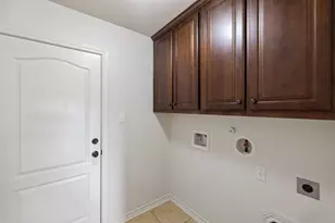 215 Maverick Circle, Horseshoe Bay, TX 78657 - Photo 15