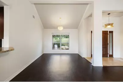 215 Maverick Circle, Horseshoe Bay, TX 78657 - Photo 7