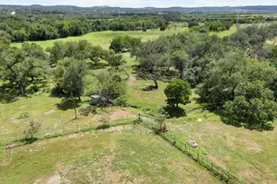 7866 County Road 404 Rd, Spicewood, TX 78669 - Photo 7