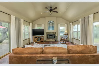 600 Mountain Dew, Horseshoe Bay, TX 78657 - Photo 9