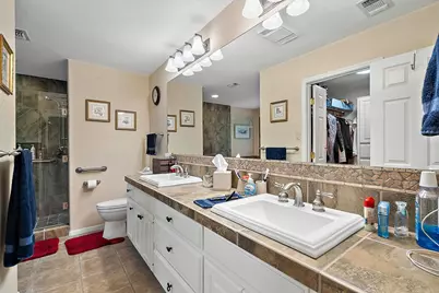 1011 Ridge Point Drive, Marble Falls, TX 78654 - Photo 17