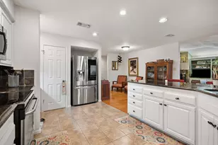 1011 Ridge Point Dr, Marble Falls, TX 78654 - Photo 11