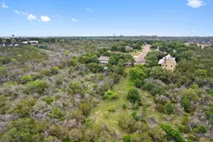 1011 Ridge Point Dr, Marble Falls, TX 78654 - Photo 29