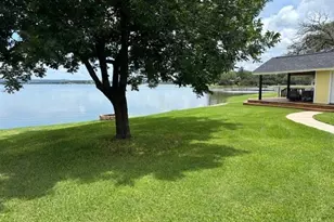 400 N Chaparral Dr, Burnet, TX 78611 - Photo 1