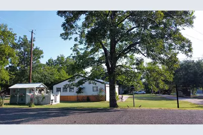 3715 Lakeview Dr, Cottonwood Shores, TX 78657 - Photo 5