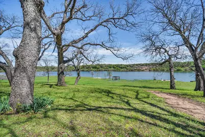 3715 Lakeview Dr, Cottonwood Shores, TX 78657 - Photo 9
