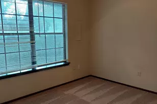 1111D Broadway, Marble Falls, TX 78654 - Photo 5