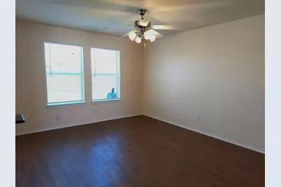 716A Claremont, Marble Falls, TX 78654 - Photo 5