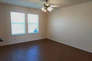 716A Claremont, Marble Falls, TX 78654 - Photo 5