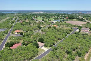 104 Springfield, Horseshoe Bay, TX 78657 - Photo 3