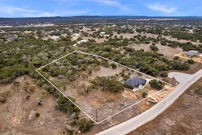 123 Wandering Oaks Cir, Burnet, TX 78611 - Photo 3