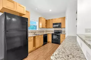 607 5th St, Marble Falls, TX 78654 - Photo 5