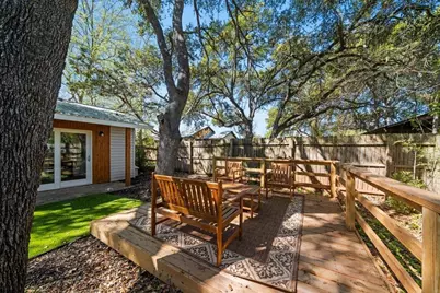 512 W Pecan Drive, Johnson City, TX 78636 - Photo 17