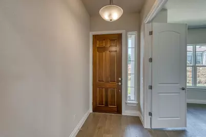 105 Amiata, Horseshoe Bay, TX 78657 - Photo 5