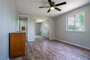 1605 Colonneh, Horseshoe Bay, TX 78657 - Photo 17