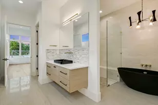 98 Wennmohs Pl, Horseshoe Bay, TX 78657 - Photo 15