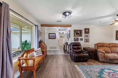 2340 E US Highway 71, Llano, TX 78643 - Photo 19