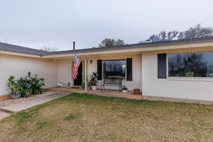 2340 E US Hwy 71, Llano, TX 78643 - Photo 27