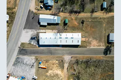 1209 Bessemer, Llano, TX 78643 - Photo 13