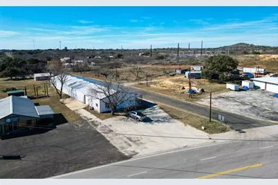 1209 Bessemer, Llano, TX 78643 - Photo 15