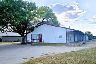 1209A Bessemer, Llano, TX 78643 - Photo 1