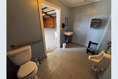 1209B Bessemer, Llano, TX 78643 - Photo 7