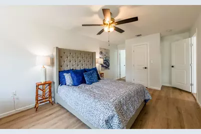 106 W Heron, Highland Haven, TX 78654 - Photo 19