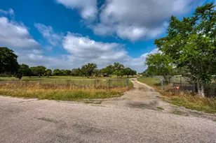 1503 Roselea Dr, Buchanan Dam, TX 78609 - Photo 25