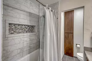 305 Onyx, Horseshoe Bay, TX 78657 - Photo 15