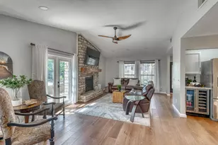 305 Onyx, Horseshoe Bay, TX 78657 - Photo 13