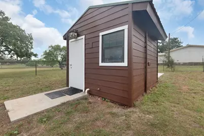 310 Cortez Trl, Buchanan Dam, TX 78609 - Photo 23