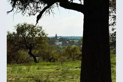 800 E Tarrant St, Llano, TX 78643 - Photo 17