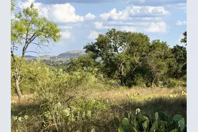 800 E Tarrant St, Llano, TX 78643 - Photo 1