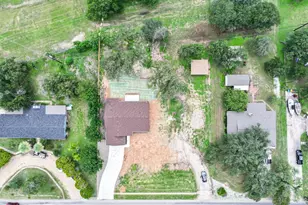 1415 Bluebonnet, Marble Falls, TX 78654 - Photo 29