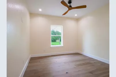 1415 Bluebonnet, Marble Falls, TX 78654 - Photo 21