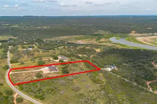 195 Chimney Cove Dr, Marble Falls, TX 78654 - Photo 5