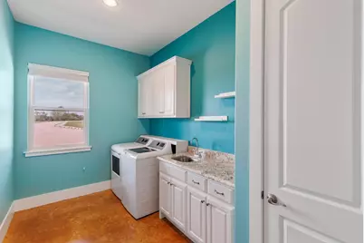 195 Chimney Cove Drive, Marble Falls, TX 78654 - Photo 17