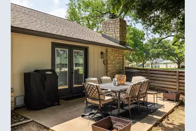 26 Fairway Ln, Meadowlakes, TX 78654 - Photo 25