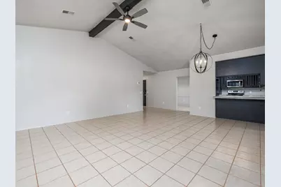 26 Fairway Ln, Meadowlakes, TX 78654 - Photo 7