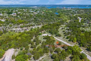 510 Silvermane, Horseshoe Bay, TX 78657 - Photo 1