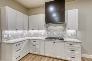 815 Sunray, Horseshoe Bay, TX 78567 - Photo 11