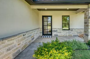 815 Sunray, Horseshoe Bay, TX 78567 - Photo 3