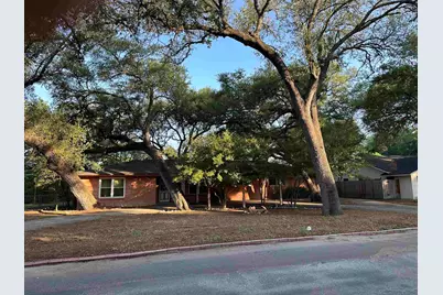 1104 Arbor Lane, Marble Falls, TX 78654 - Photo 1