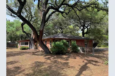 1104 Arbor Lane, Marble Falls, TX 78654 - Photo 5