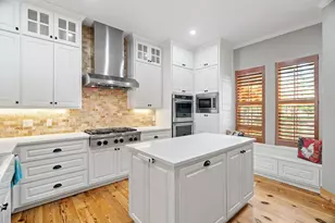 412 E Haney Trace St, Horseshoe Bay, TX 78657 - Photo 17