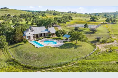 768 N Walnut Springs Road, Johnson City, TX 78636 - Photo 25